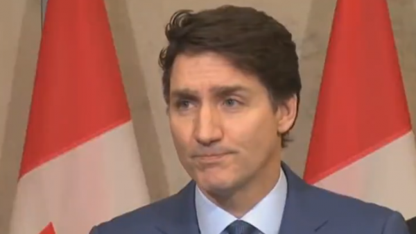 Трамп после слов Трюдо о глупом поступке пригрозил удвоить пошлины - новостной портал st-piter.ru