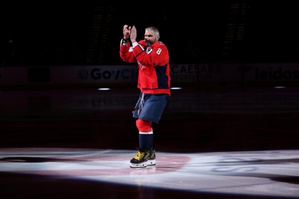 &laquo;Изменил Вашингтон&raquo;. Как &laquo;Кэпиталз&raquo; чествовали Овечкина - новостной портал st-piter.ru