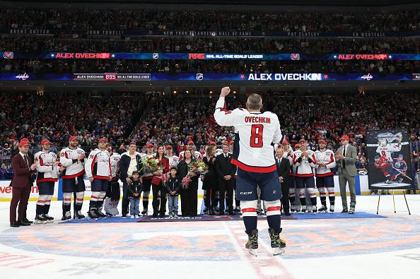 Как Овечкин побил рекорд Гретцки. Фоторепортаж - новостной портал st-piter.ru