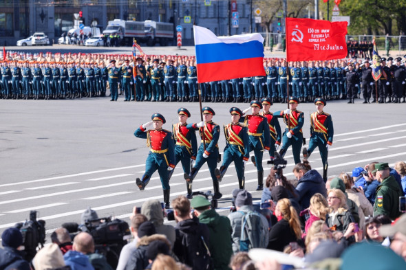 Как отметили День Победы в Петербурге. Фото - новостной портал st-piter.ru