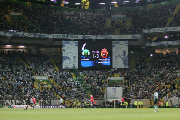 Клуб из России 20 лет назад впервые взял еврокубок. Как это было - новостной портал st-piter.ru