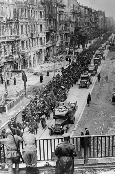 Метр за метром к Рейхстагу: как 80 лет назад пал Берлин - новостной портал st-piter.ru