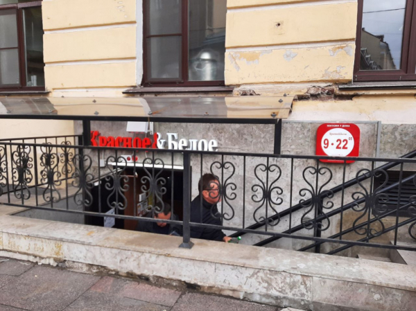 В Петербурге магазины со спиртным открываются рядом со школами - новостной портал st-piter.ru