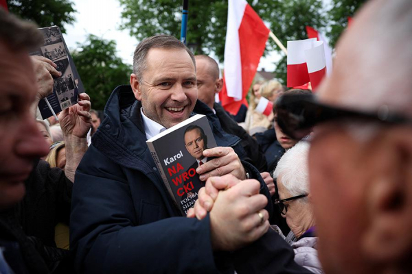 &laquo;Зам Туска&raquo; или разыскиваемый Россией историк: кто возглавит Польшу - новостной портал st-piter.ru