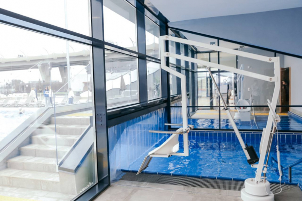 В акватории Финского залива в Петербурге открыли уникальный бассейн - новостной портал st-piter.ru