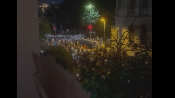 Вучич выступит с обращением к нации на фоне столкновений в Белграде - новостной портал st-piter.ru