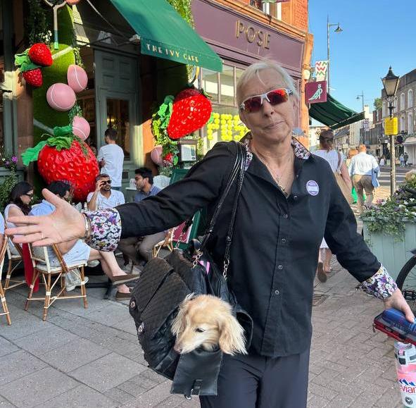 Экс-первую ракетку мира не впустили в ресторан в Уимблдоне из-за собаки - новостной портал st-piter.ru