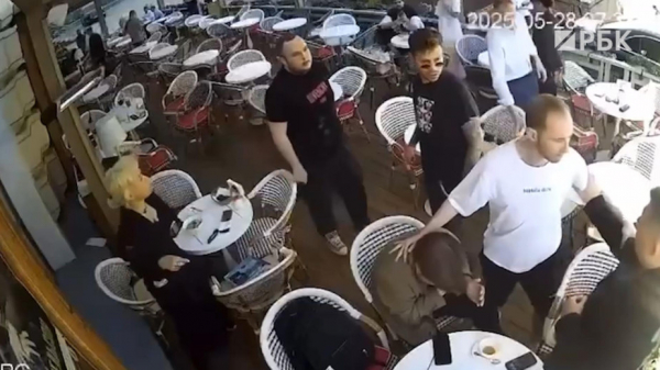 Федор Смолов устроил драку в &laquo;Кофемании&raquo; - новостной портал st-piter.ru