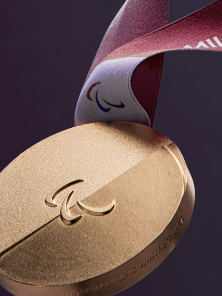 МОК представил медали Олимпийских игр 2026 года - новостной портал st-piter.ru