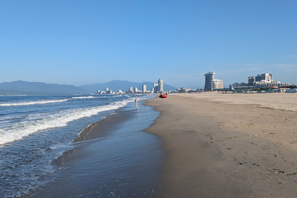 Первые туристы из России описали отдых на курорте в Северной Корее - новостной портал st-piter.ru