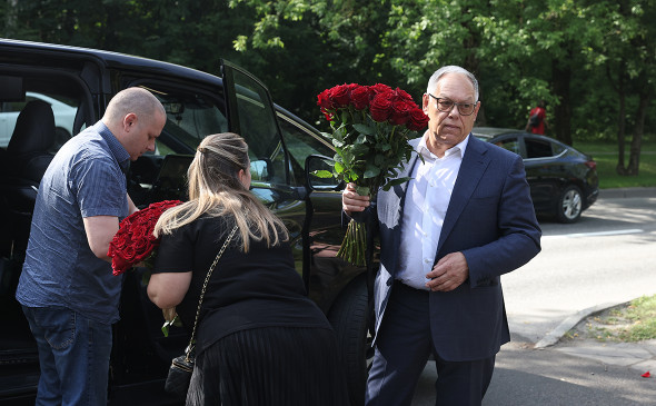 Песков объяснил отсутствие Путина на прощании со Старовойтом - новостной портал st-piter.ru