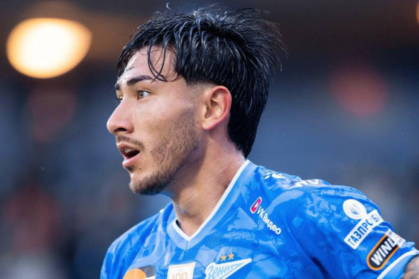 Самые громкие трансферы российского футбола в межсезонье - новостной портал st-piter.ru