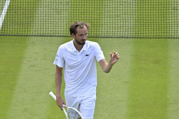 В чем причины лучшего за 17 лет старта россиян на Уимблдоне - новостной портал st-piter.ru