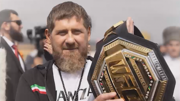 Кадыров опубликовал видео торжественной встречи чемпиона UFC Чимаева - новостной портал st-piter.ru