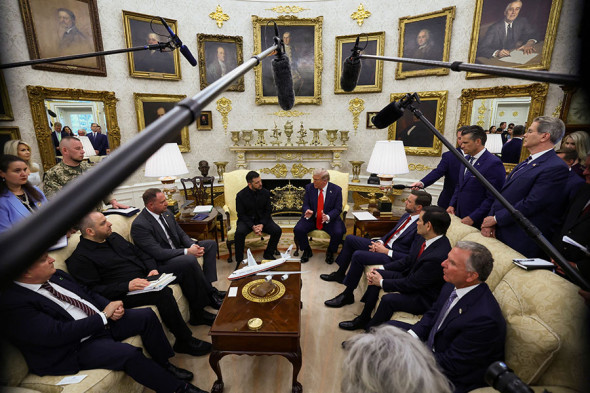 &laquo;Сплошная похвала&raquo;. Что иноСМИ пишут о переговорах США, Украины и Европы - новостной портал st-piter.ru