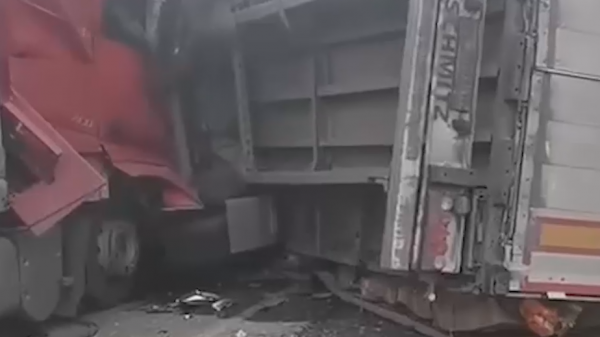 В Омской области в ДТП попал автобус с футболистами - новостной портал st-piter.ru