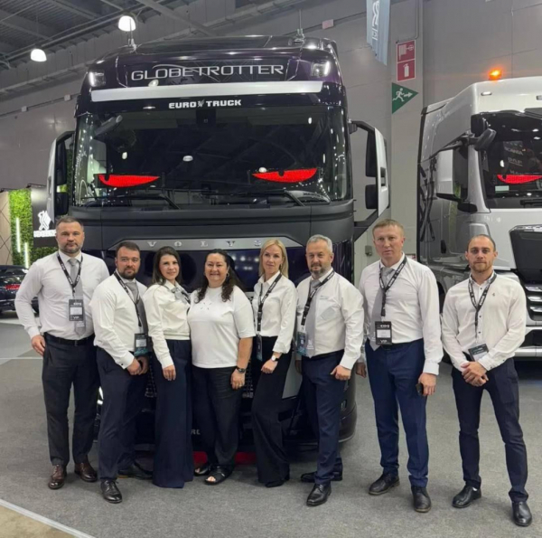 Volvo прекратил работу с дилером из-за фото Вяльбе с их тягачом - новостной портал st-piter.ru