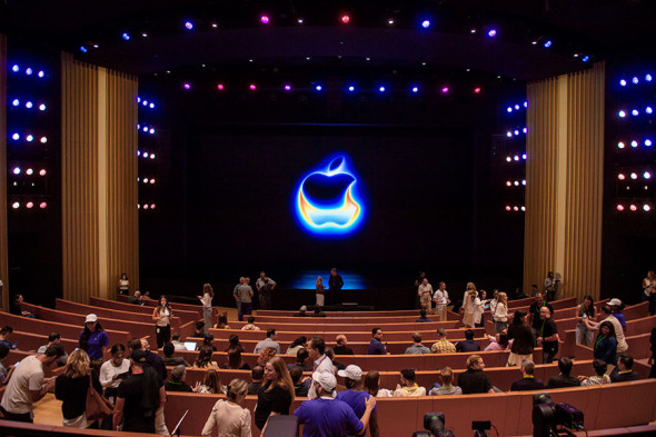 Apple представила новый и самый мощный iPad Pro - новостной портал st-piter.ru