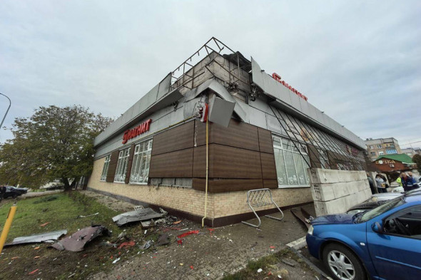 Гладков заявил о 12 раненых после атак ВСУ на Белгород и пригород - новостной портал st-piter.ru