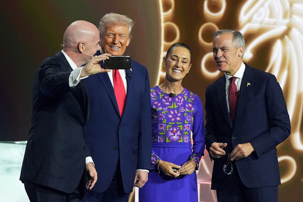 Что не так с врученной Трампу премией мира от ФИФА - новостной портал st-piter.ru