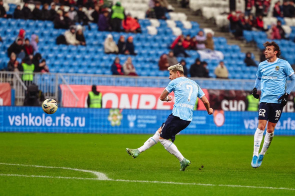 Кто завершит год первым. Что важно знать о последнем туре РПЛ в 2025-м - новостной портал st-piter.ru