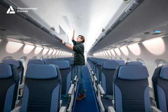 Минпромторг показал новый интерьер импортозамещенного SJ100 - новостной портал st-piter.ru