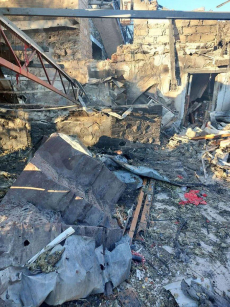 Сальдо показал фото с места удара дронов по кафе в Херсонской области - новостной портал st-piter.ru