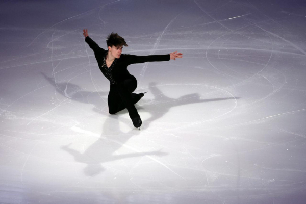 Авиакатастрофа и потеря родных. Как фигурист Наумов смог вернуться на лед - новостной портал st-piter.ru