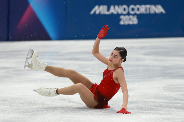Петросян упала и лишилась медали на Олимпиаде-2026. Видео выступления - новостной портал st-piter.ru