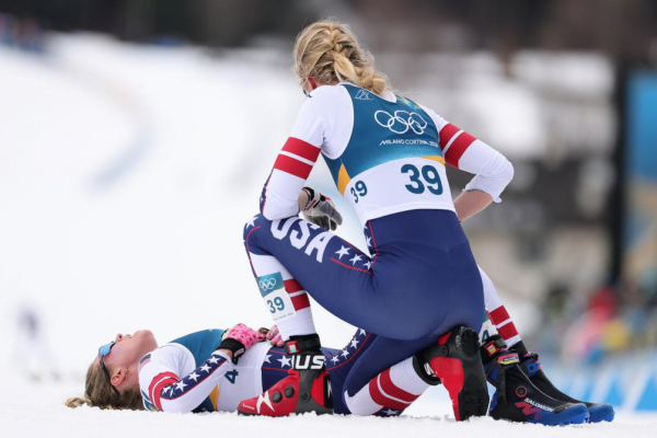 Побег в лес и драка на хоккее. Самые громкие истории на Играх-2026 - новостной портал st-piter.ru