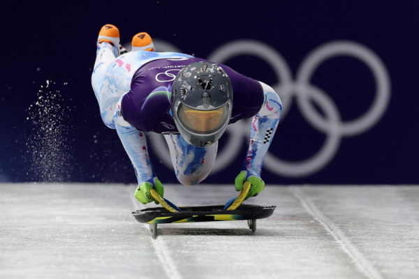 Побег в лес и драка на хоккее. Самые громкие истории на Играх-2026 - новостной портал st-piter.ru