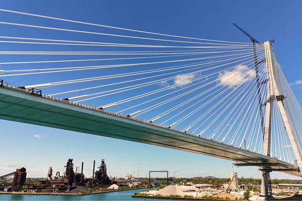 Трамп пригрозил сорвать открытие моста из Канады. Что известно о проекте - новостной портал st-piter.ru