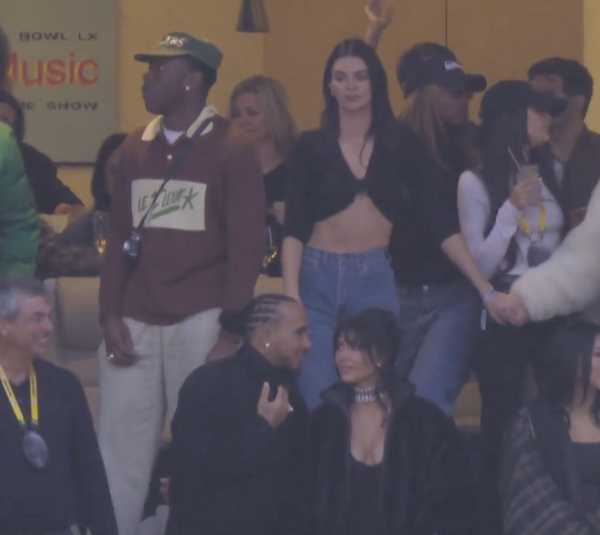 Трамп разозлился из-за &laquo;пощечины&raquo;. Чем запомнился Супербоул 2026 года - новостной портал st-piter.ru