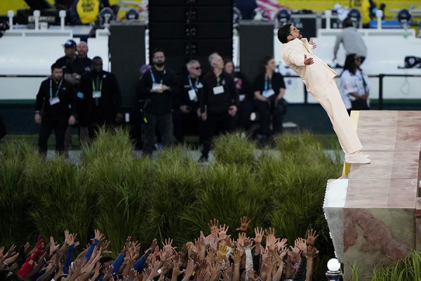 Трамп разозлился из-за &laquo;пощечины&raquo;. Чем запомнился Супербоул 2026 года - новостной портал st-piter.ru